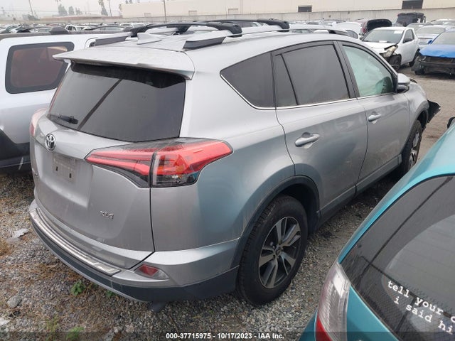 Toyota Rav4 Xle 2017 2T3WFREV6HW375836 Image 4