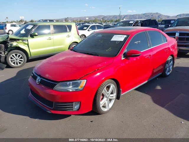 3VW5T7AJ9FM345592 Volkswagen Jetta Sedan 2.0t Gli Se