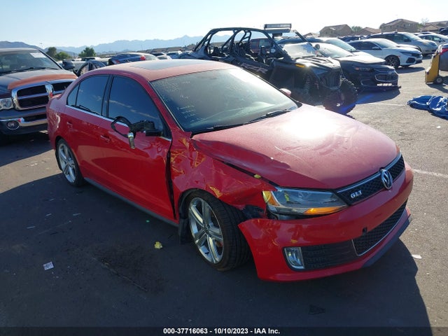 3VW5T7AJ9FM345592 Volkswagen Jetta Sedan 2.0t Gli Se