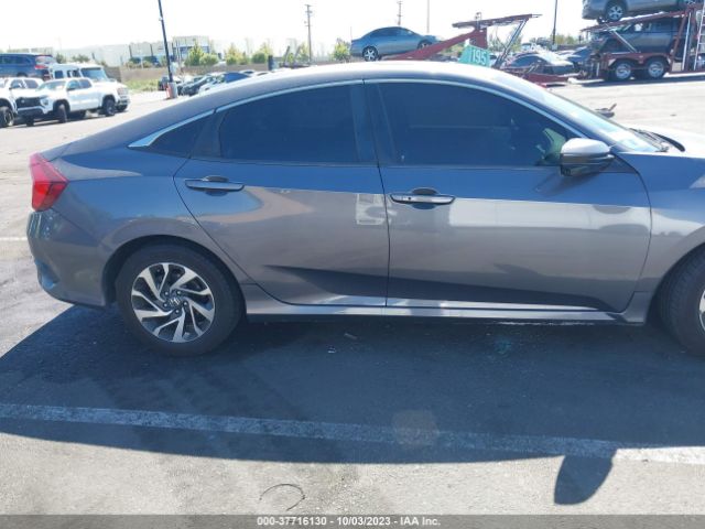 2HGFC2F79JH601505 Honda Civic Sedan Ex