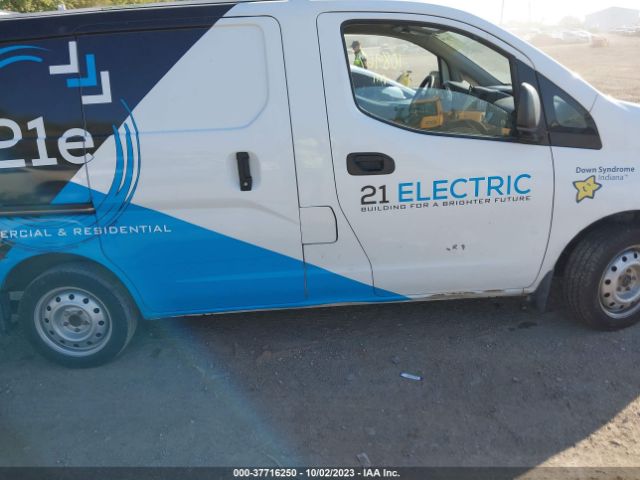 3N6CM0KN5GK693870 Nissan NV200 SV