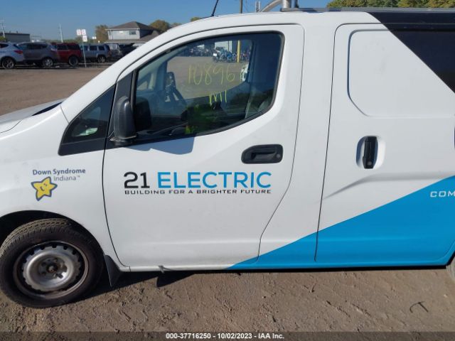 3N6CM0KN5GK693870 Nissan NV200 SV