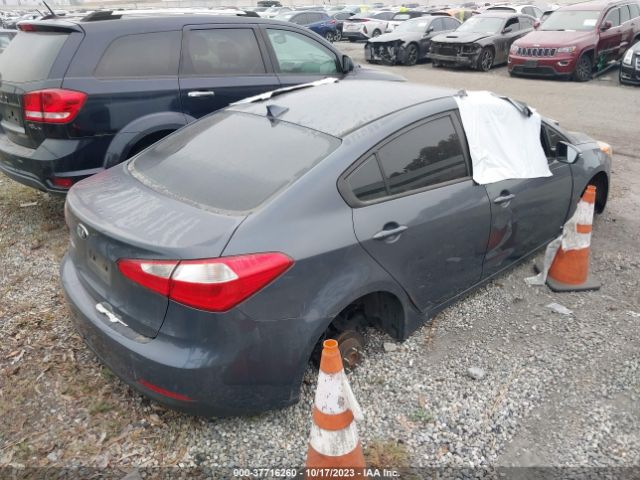 KNAFX4A65G5533195 KIA FORTE LX