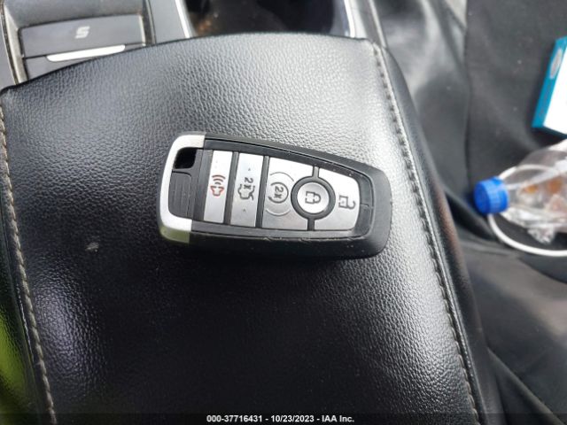 3FA6P0CD6LR186738 Ford FUSION SEL
