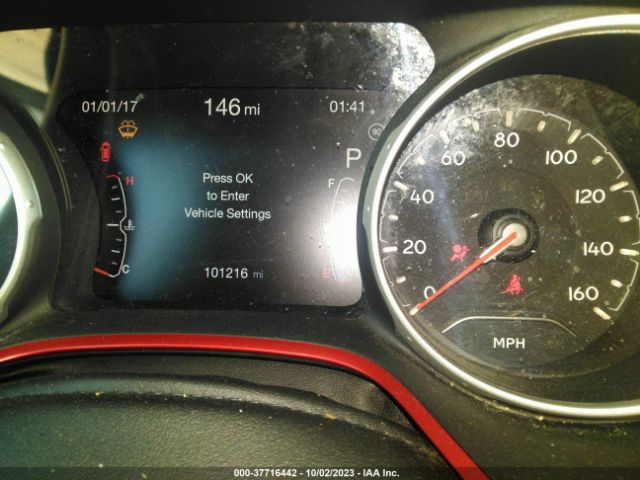 3C4NJDDBXKT627915 Jeep Compass Trailhawk