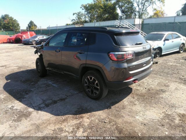 3C4NJDDBXKT627915 Jeep Compass Trailhawk