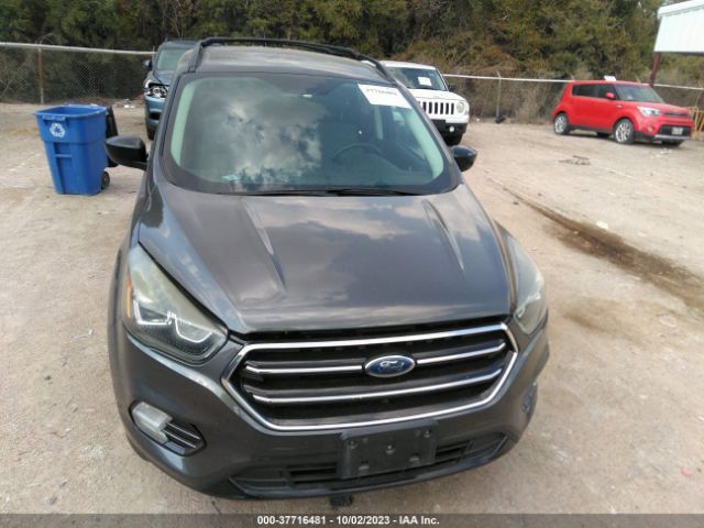 1FMCU0GD8HUA32124 Ford ESCAPE SE