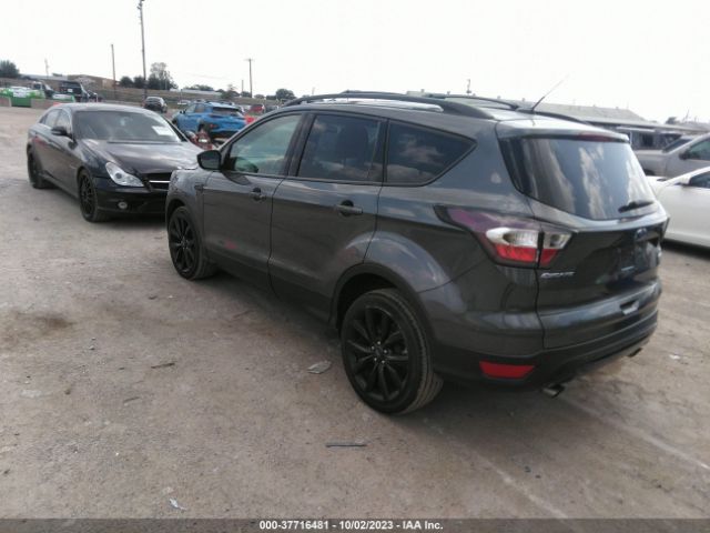 1FMCU0GD8HUA32124 Ford ESCAPE SE