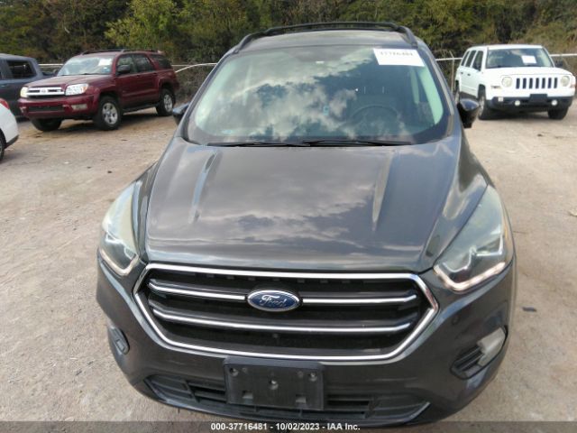1FMCU0GD8HUA32124 Ford ESCAPE SE