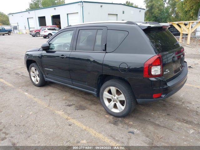 1C4NJDEB9ED626585 Jeep Compass Latitude