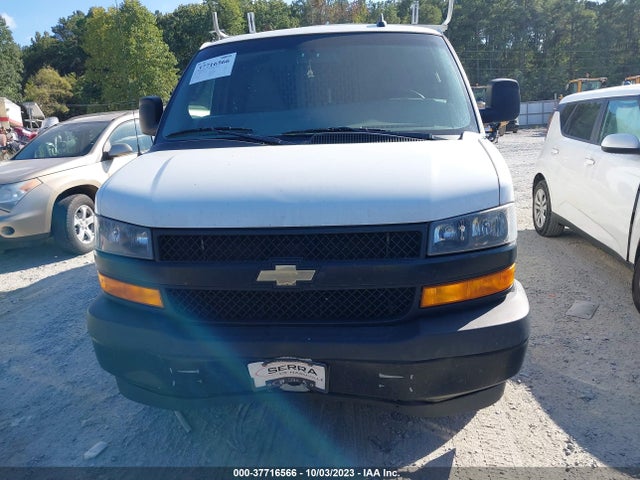 Chevrolet EXPRESS CARGO VAN 2018 1GCWGAFG5J1345472 Image 12