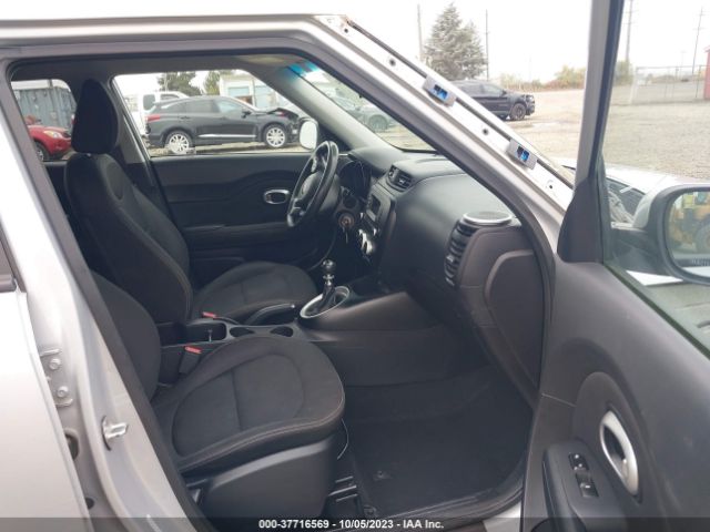 KNDJN2A21G7868222 KIA Soul Base