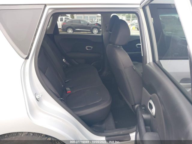 KNDJN2A21G7868222 KIA Soul Base