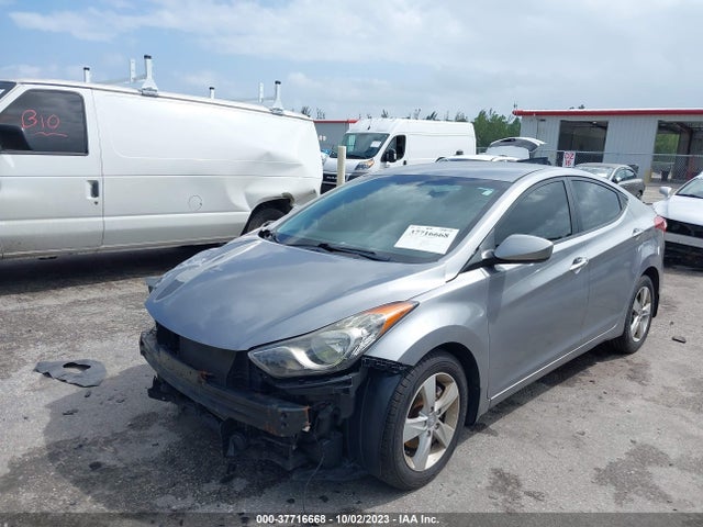 37716668 :رقم المزاد ، KMHDH4AE4CU386586 vin ، 2012 Hyundai Elantra Gls Pzev مزاد بيع