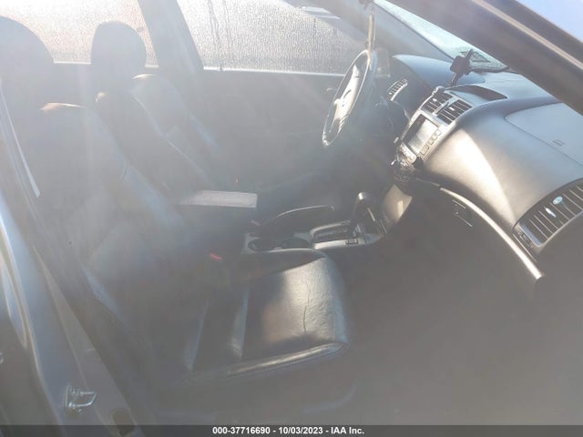 2005 HONDA ACCORD SDN EX-L V6 WITH NAVI VIN: 1HGCM66815A001050