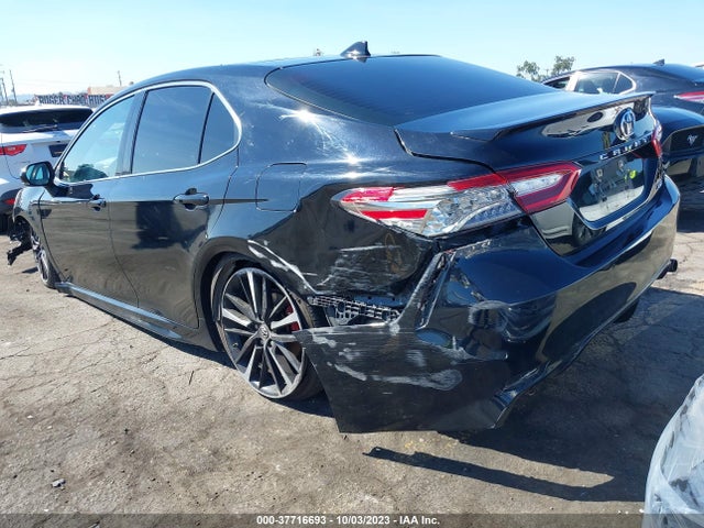 Toyota Camry V6 2018 4T1BZ1HK2JU010903 Image 3