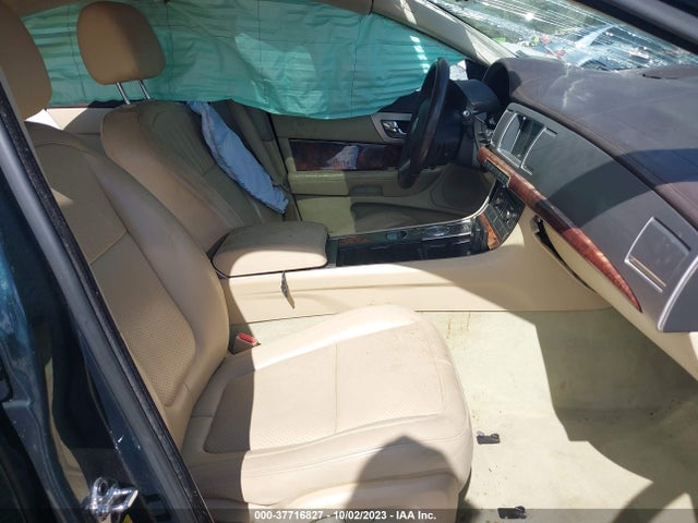 2009 JAGUAR XF SAJWA07C491R30824 Photo 4