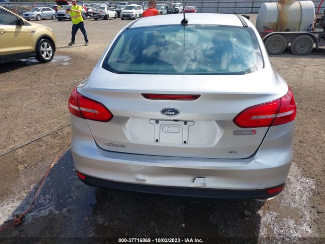 1FADP3F28FL267942 Ford FOCUS SE