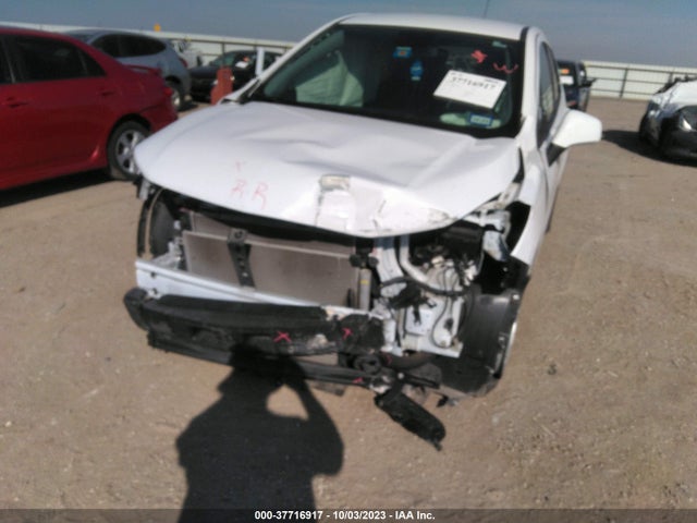 Chevrolet TRAX LS 2019 3GNCJKSB1KL381200 Image 6