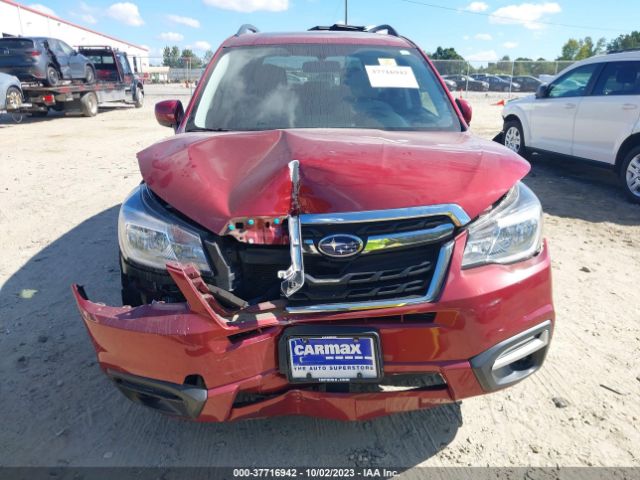 JF2SJAEC9JH533659 Subaru Forester Premium
