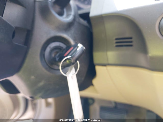 2008 HONDA CIVIC LX VIN: 2HGFG12678H560507