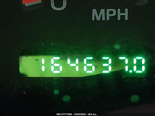 2000 FORD EXPEDITION EDDIE BAUER VIN: 1FMRU1763YLC45733