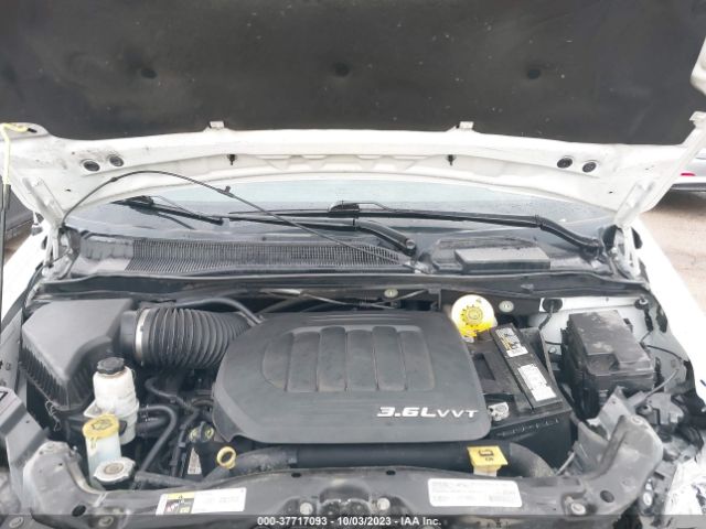 2C4RDGCG8HR692958 Dodge Grand Caravan Sxt