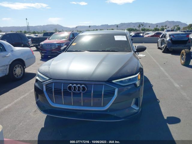 WA1VAAGE0KB009115 Audi E-tron Prestige