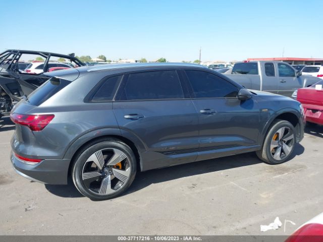 WA1VAAGE0KB009115 Audi E-tron Prestige