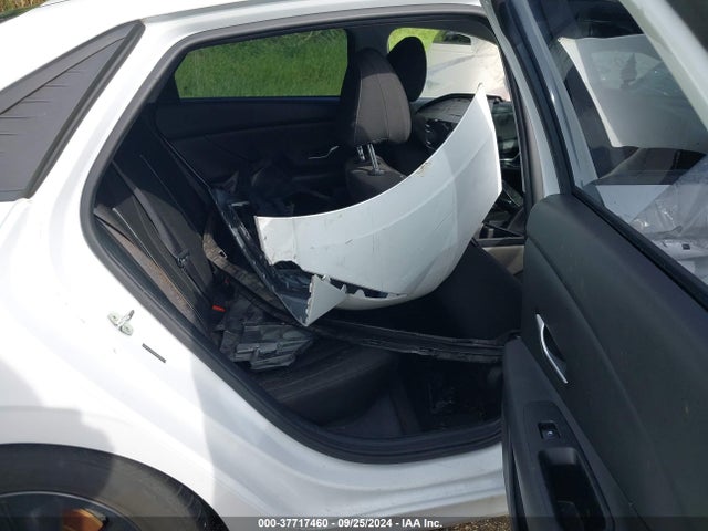 Hyundai ELANTRA SEL 2022 5NPLM4AG0NH058933 Image 8