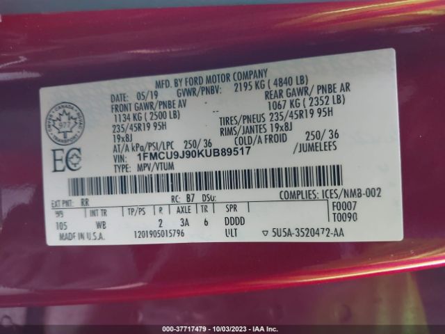 1FMCU9J90KUB89517 Ford Escape Titanium