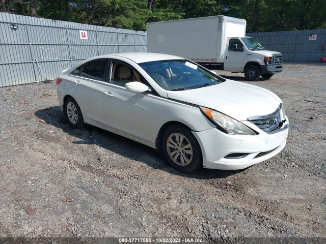 2013 HYUNDAI SONATA GLS PZEV VIN: 5NPEB4AC0DH607461