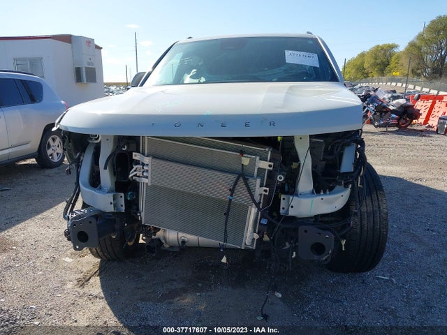 1C4SJVDT0NS127186 Jeep Wagoneer Series Iii