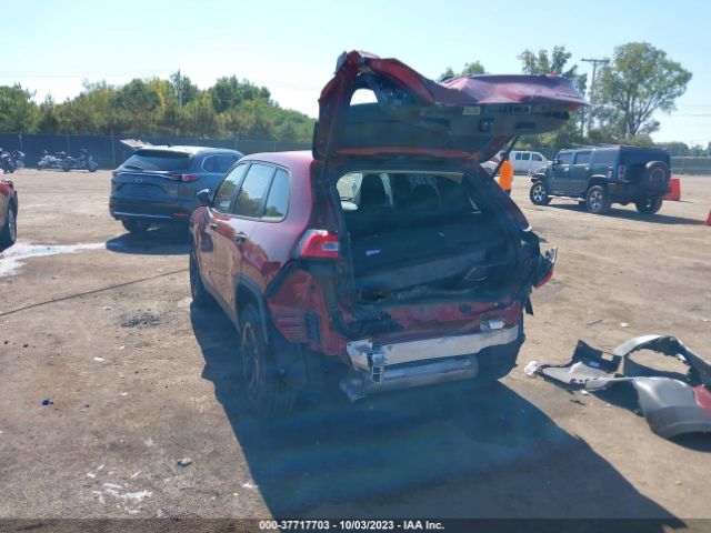 1C4PJMAB0GW245696 Jeep Cherokee Sport