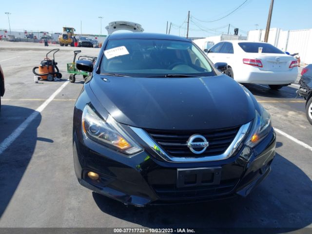 1N4AL3AP0HC470022 Nissan Altima 2.5 Sr