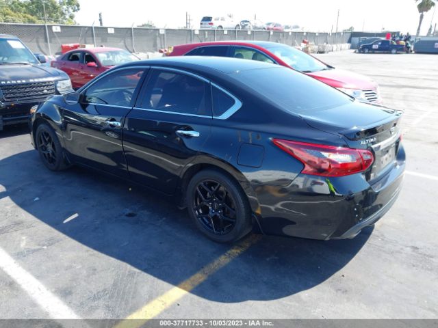 1N4AL3AP0HC470022 Nissan Altima 2.5 Sr