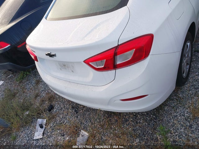 2018 CHEVROLET CRUZE LS VIN: 1G1BC5SM2J7237670