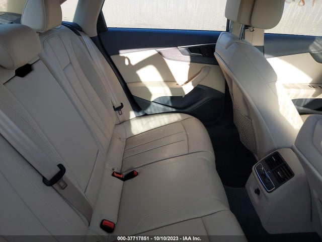 WAUENAF46JN008614 Audi A4 Premium Plus