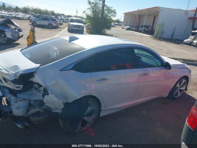 1HGCV2F96JA043884 Honda Accord Sedan Touring 2.0t