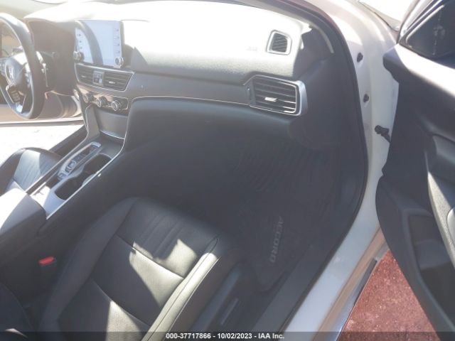 1HGCV2F96JA043884 Honda Accord Sedan Touring 2.0t