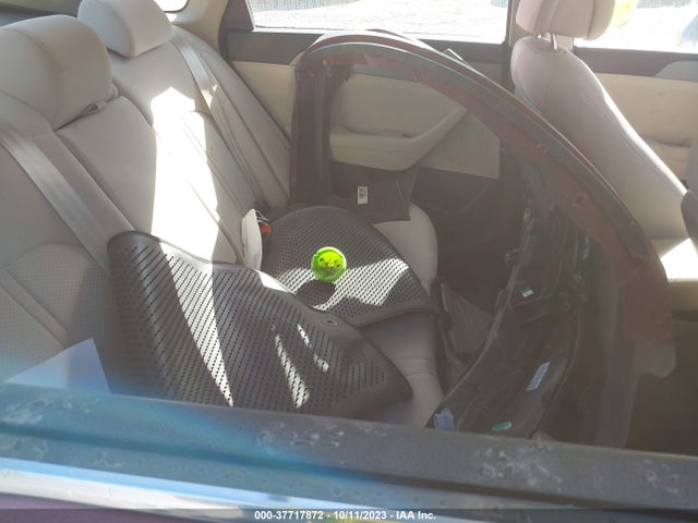 Hyundai SONATA SE 2015 5NPE24AF3FH148178 Image 8