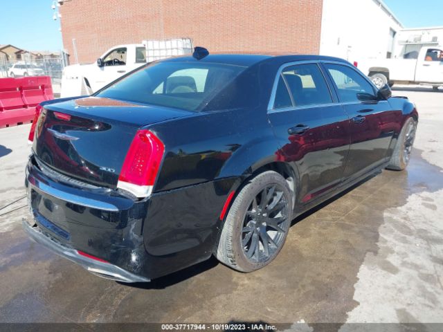 2C3CCAAG5GH248423 Chrysler 300 Anniversary Edition