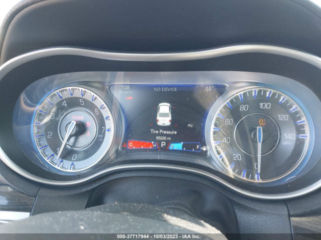 2C3CCAAG5GH248423 Chrysler 300 Anniversary Edition