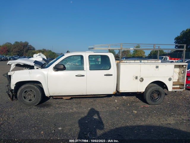2008 CHEVROLET SILVERADO 2500HD WORK TRUCK VIN: 1GCHC23K28F142510