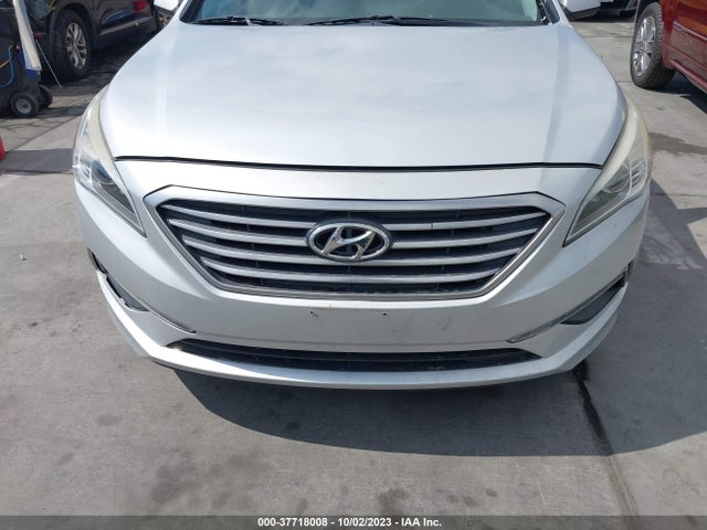 Hyundai Sonata 2.4l Se 2015 5NPE24AF5FH177892 Image 12