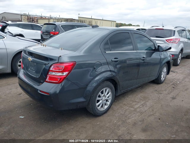 Chevrolet SONIC LT 2018 1G1JD5SH7J4110300 Image 4