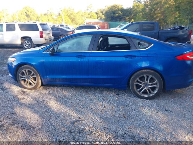 3FA6P0HD5HR269769 Ford FUSION SE
