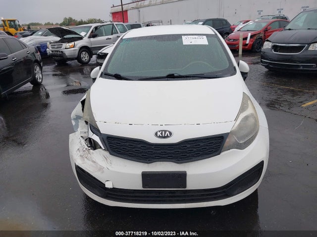 KIA RIO LX 2014 KNADM4A30E6386670 Image 12
