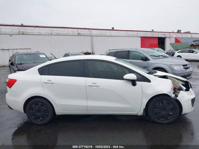 KIA RIO LX 2014 KNADM4A30E6386670 Image 13