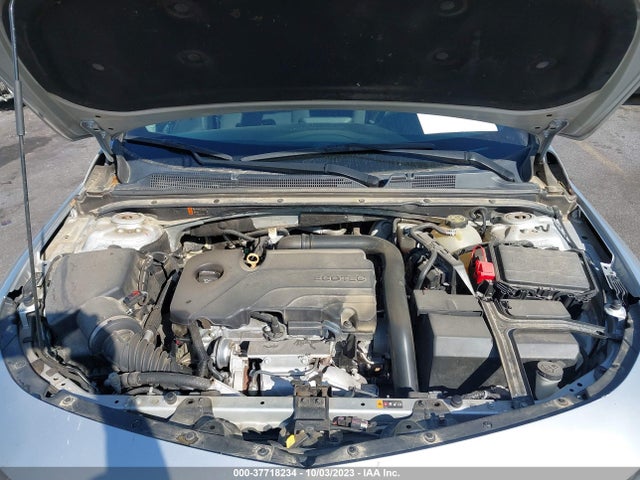 Chevrolet MALIBU LT 2018 1G1ZD5ST8JF249623 Image 10